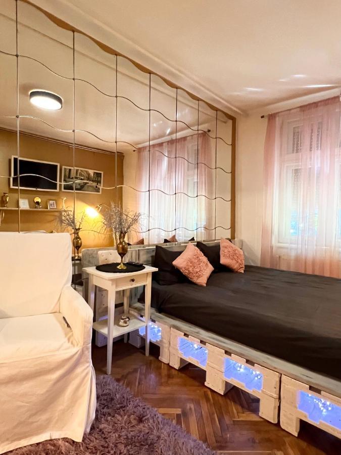 Appartamento Studio Mosilor Bucarest Esterno foto